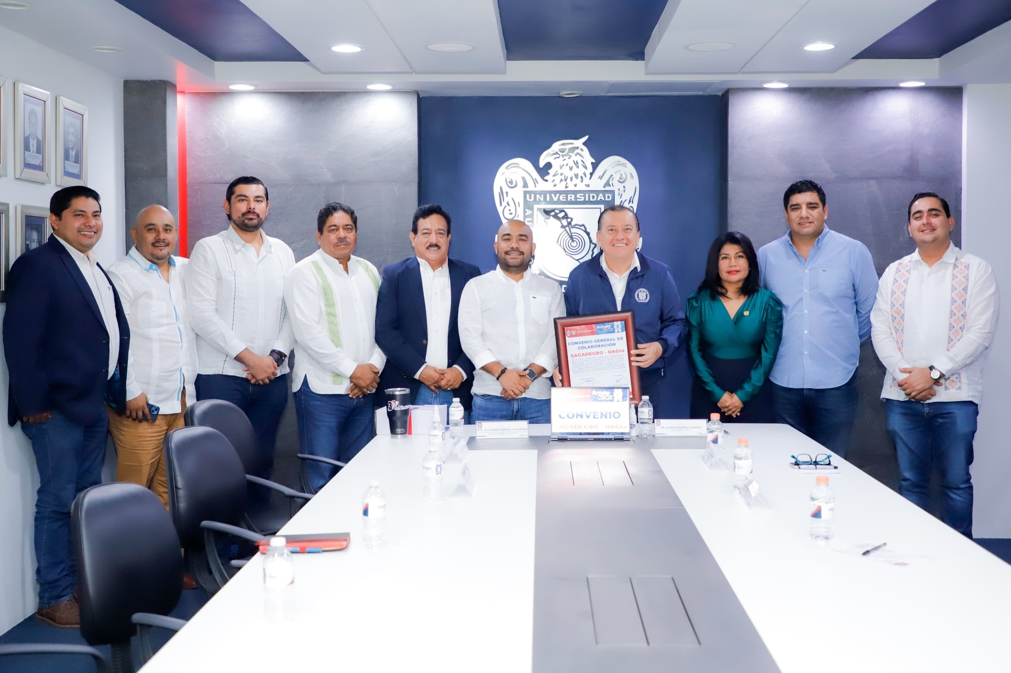 Convenio de colaboración con el Secretario de la SAGADEGro.